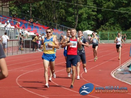 Чемпионат Украины среди молодежи и финал Кубка Украины 2011 - Фотографии