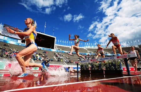 Обзор результатом после утренней программы чемпионата Европы 2012 +Фото