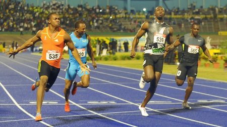 Усэйн Болт проиграл 100 м на чемпионате Ямайки чемпиону мира Йохану Блэйку +Видео