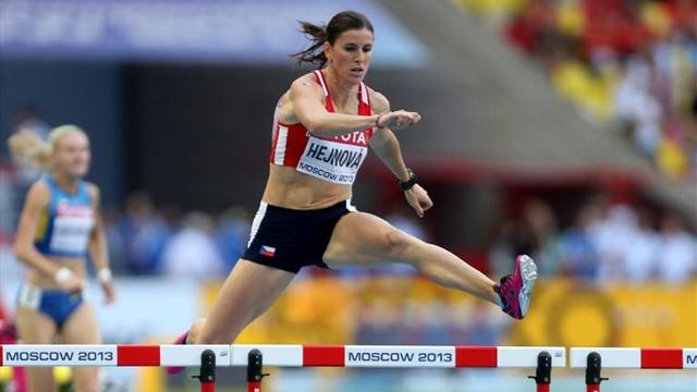Зузана Хейнова - победительница Ostrava Golden Spike в беге на 400м с барьерами +Видео