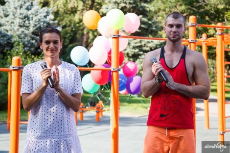 Чем заняты   Усейн Болт и Елена Исинбаева герои Лондона за год до Рио